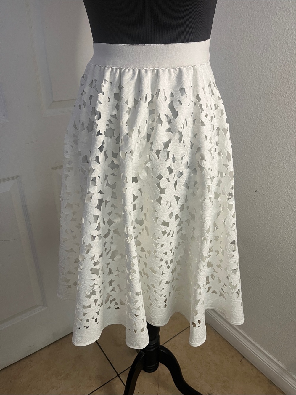 Papaya White Floral Laser-Cut Circle Skirt